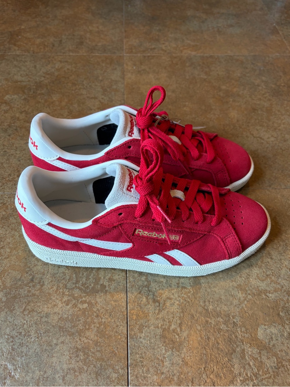 Reebok Club C Grounds UK Red Sneakers NWT